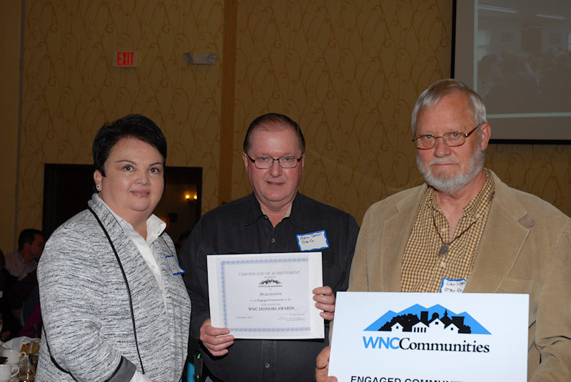 Brasstown Community Center Receives Award